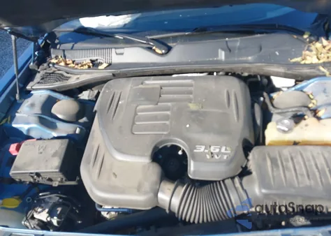 2020 Dodge Challenger Sxt z USA, uszkodzony, nr VIN 2C3CDZAG0LH182868